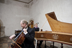 Česk varhanice a skladatelka Irena Koskov a česk violoncellista František Brikcius; koncert J. S. BACH: VIOLONCELLOV SONTY; Festival Brikcius - 4. ročnk cyklu koncertů komorn hudby v Domě U Kamennho zvonu #Bach330. Foto Alina Bogdana Mihai. http://Festival.Brikcius.com